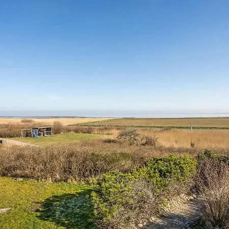 Vakantiehuis Lovely In With Wifi Romo