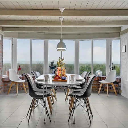 Front In Romo With House Sea View